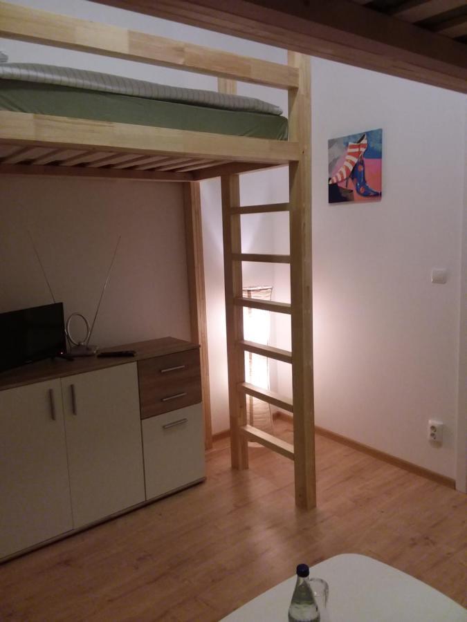 הוסטל ברלין Living In The Box מראה חיצוני תמונה